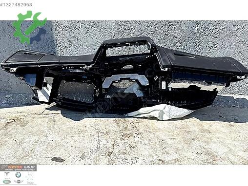 BMW 3 Serisi Torpido çıkma parça