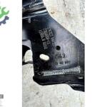 BMW G30 G31 G14 G15 F90 F91 F93 M8 SAĞ FAR YUVA SACI ORJ 7383858