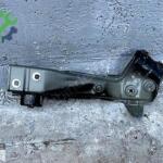 BMW İX İ20 ÇAMURLUK MONTAJ BRAKETİ SAĞ ORJ 8737204
