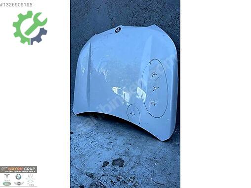 BMW X1 Kaput çıkma parça