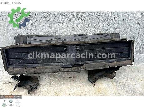 BMW X1 Ön Maske çıkma parça