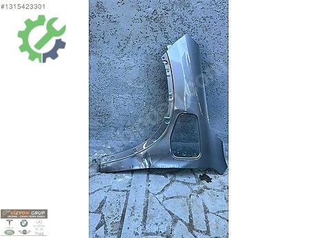 BMW X1 Sol Çamurluk çıkma parça