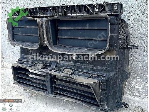 BMW X1 Ön Maske 8493426 çıkma parça