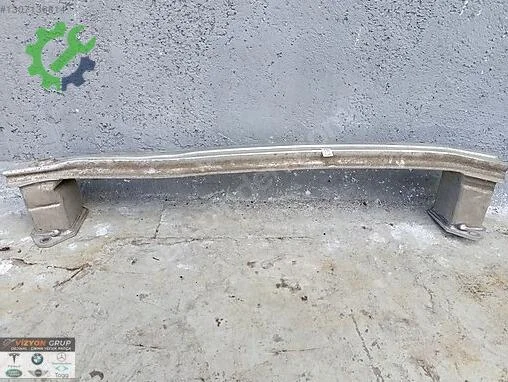 BMW X1 Arka Tampon Demiri 9883546 çıkma parça