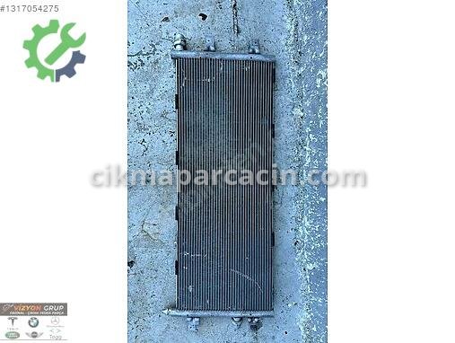 BMW X1 Radyatör 9846884 çıkma parça