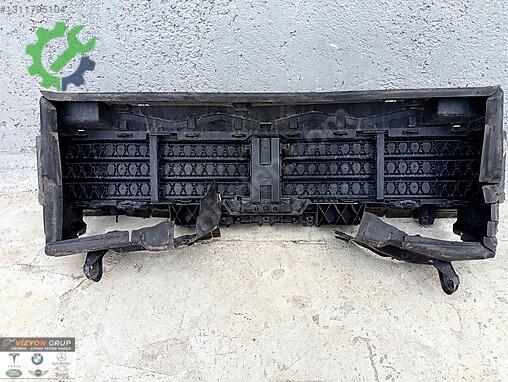 BMW X1 Ön Hava Kanalı 5A11303 çıkma parça