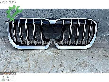 BMW X1 Ön Panjur çıkma parça