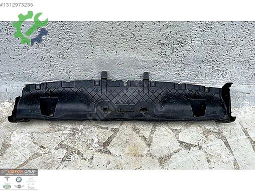 BMW X1 Panel Üst Plastiği 5A3B9A3 çıkma parça