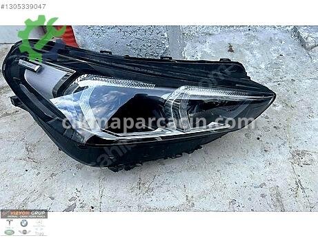 BMW X1 Sağ Ön Far çıkma parça
