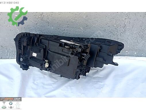 BMW X1 Sağ Ön Far 5A5BD48 çıkma parça