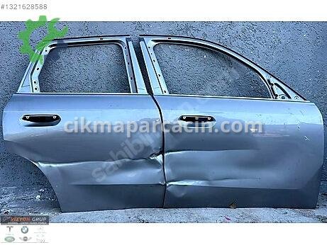 BMW X1 Sağ Kapı çıkma parça