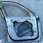 BMW X1 U11 SİYAH SOL ÖN KAPI 9883817