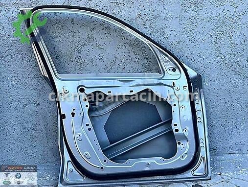 BMW X1 Sol Ön Kapı 9883817 çıkma parça