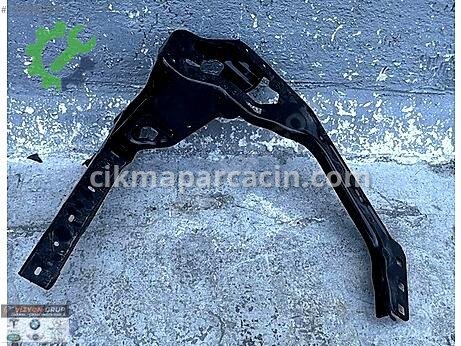 BMW X1 Sol Ön Far çıkma parça