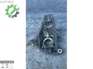 BMW X1 U11 SOL ÖN TAŞIYICI ORJİNAL 6890179