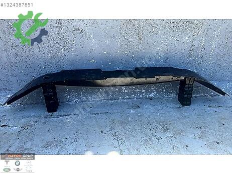 BMW X1 Ön Tampon Demiri çıkma parça