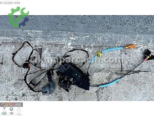 BMW X1 Sağ Arka Kapı Kilidi 5A160C2 çıkma parça