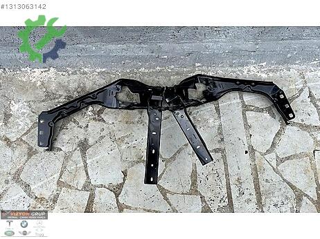 BMW X1 Far çıkma parça