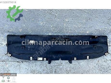 BMW X2 Panel Üst Plastiği çıkma parça
