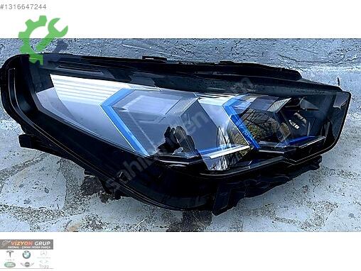 BMW X2 Sağ Ön Far 5A682F4 çıkma parça