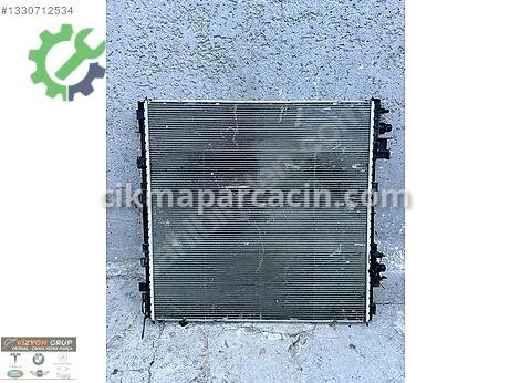 BMW X3 Radyatör çıkma parça