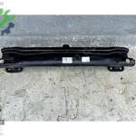 BMW iX i20 ARKA TAMPON DEMİRİ ORJİNAL CIKMA 8737802