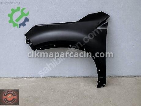 Renault Captur Ön Çamurluk çıkma parça