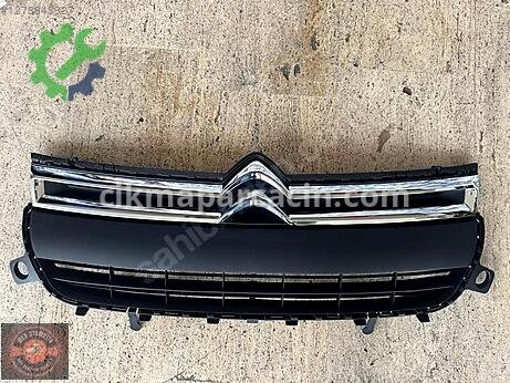 Citroen Berlingo Ön Panjur çıkma parça