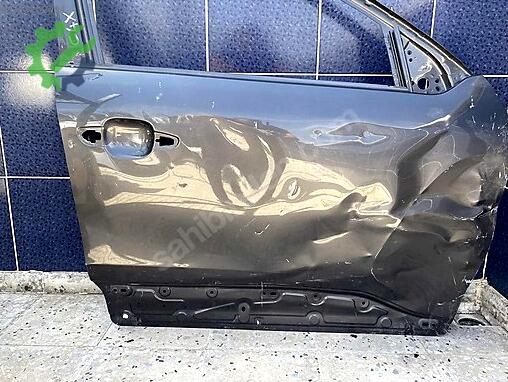 Citroen C4 X Sağ Ön Kapı çıkma parça