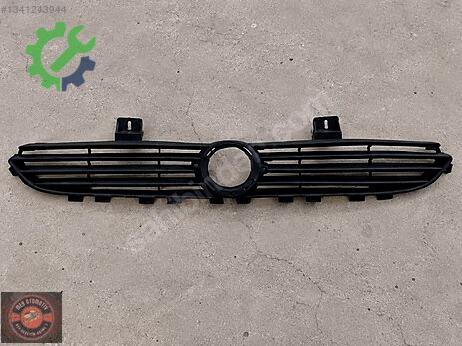 Opel Corsa Ön Panjur 6320043 çıkma parça