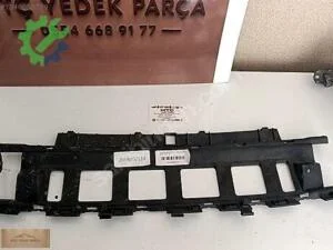 C SERİSİ ARKA TAMPON BRAKETİ ORJİNAL 2058852114