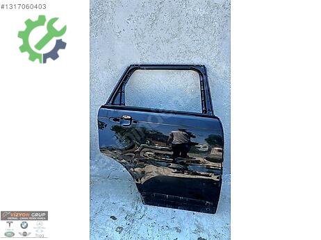 Land Rover Range Rover Sağ Arka Kapı çıkma parça