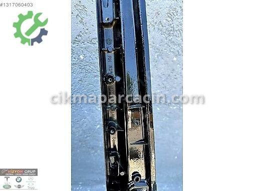 Land Rover Range Rover Sağ Arka Kapı DK62-24720 çıkma parça