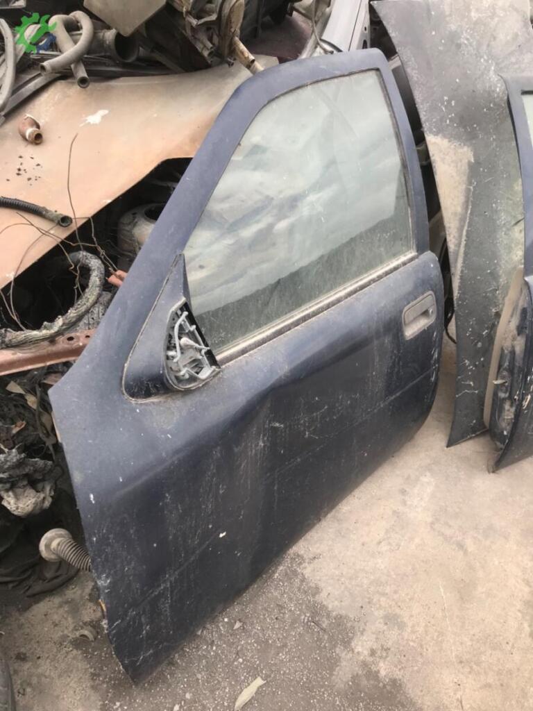 Opel Vectra Sol Ön Kapı 1990-199 çıkma parça