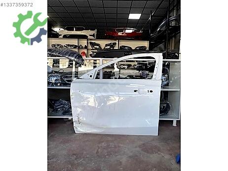 Ford Focus Sol Ön Kapı çıkma parça