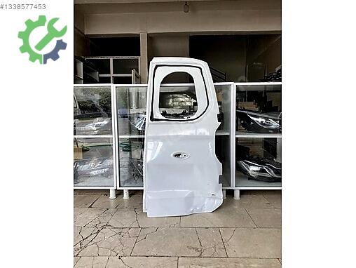 Ford Tourneo Bagaj Kapağı çıkma parça