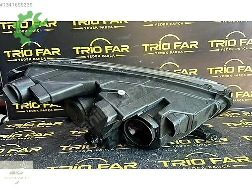 Ford Connect Sol Ön Far çıkma parça