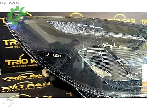 Ford Connect Sol Ön Far çıkma parça