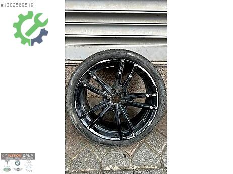 BMW Jant 8089893 çıkma parça