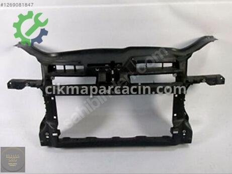 Volkswagen Golf Ön Panel çıkma parça