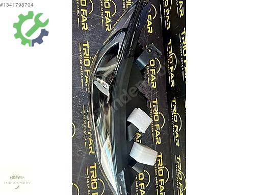 Hyundai Elantra Sağ Ön Far çıkma parça