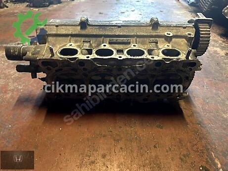 Honda CR-V Silindir Kapak çıkma parça
