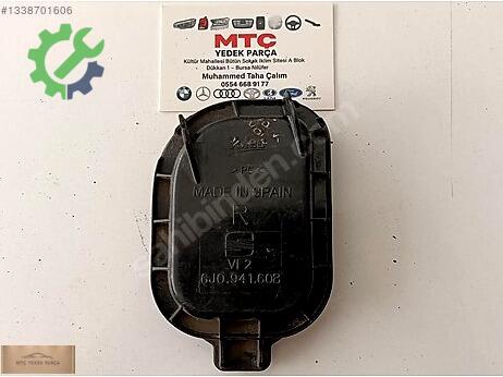Seat Ibiza Sağ Ön Far çıkma parça