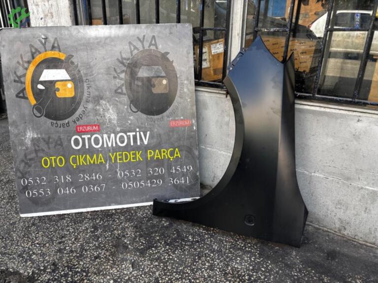 Skoda Fabia Sol Ön Çamurluk çıkma parça