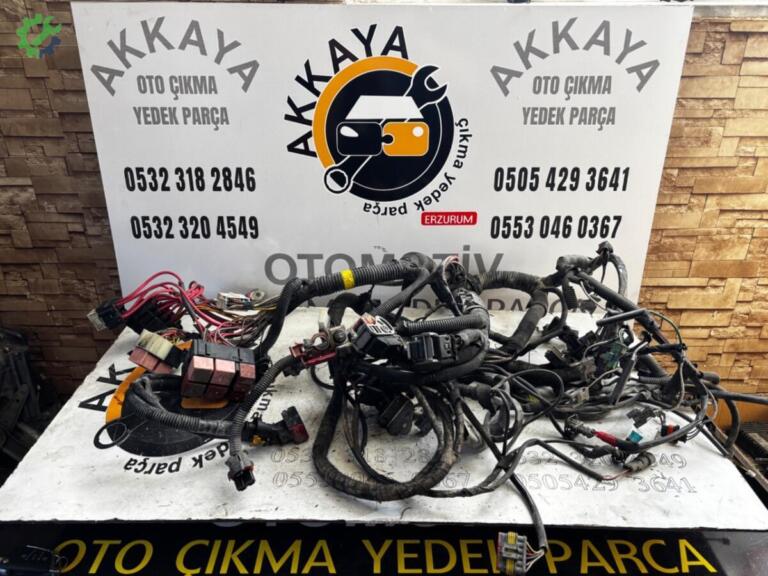 Renault Kangoo Motor Tesisatı çıkma parça