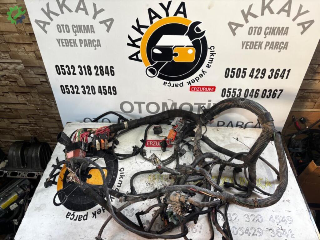 Dacia Sandero Motor Tesisatı K9KE892 çıkma parça