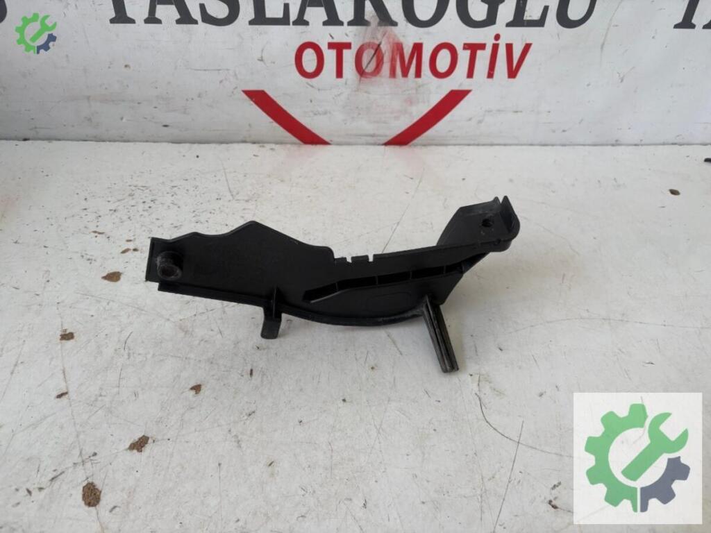 Renault Fluence Bakalit 668620021R çıkma parça