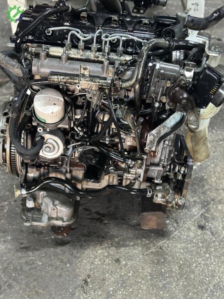 Nissan Navara Komple Motor YD25 çıkma parça