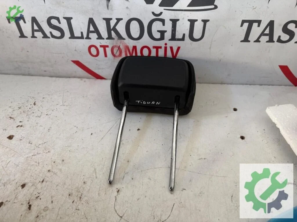 Volkswagen Tiguan Koltuk Başlığı çıkma parça