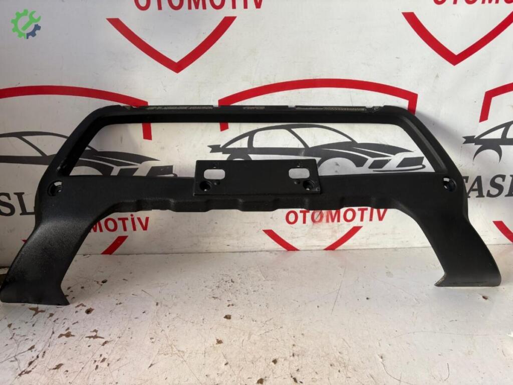 Toyota Hilux Ön Tampon çıkma parça